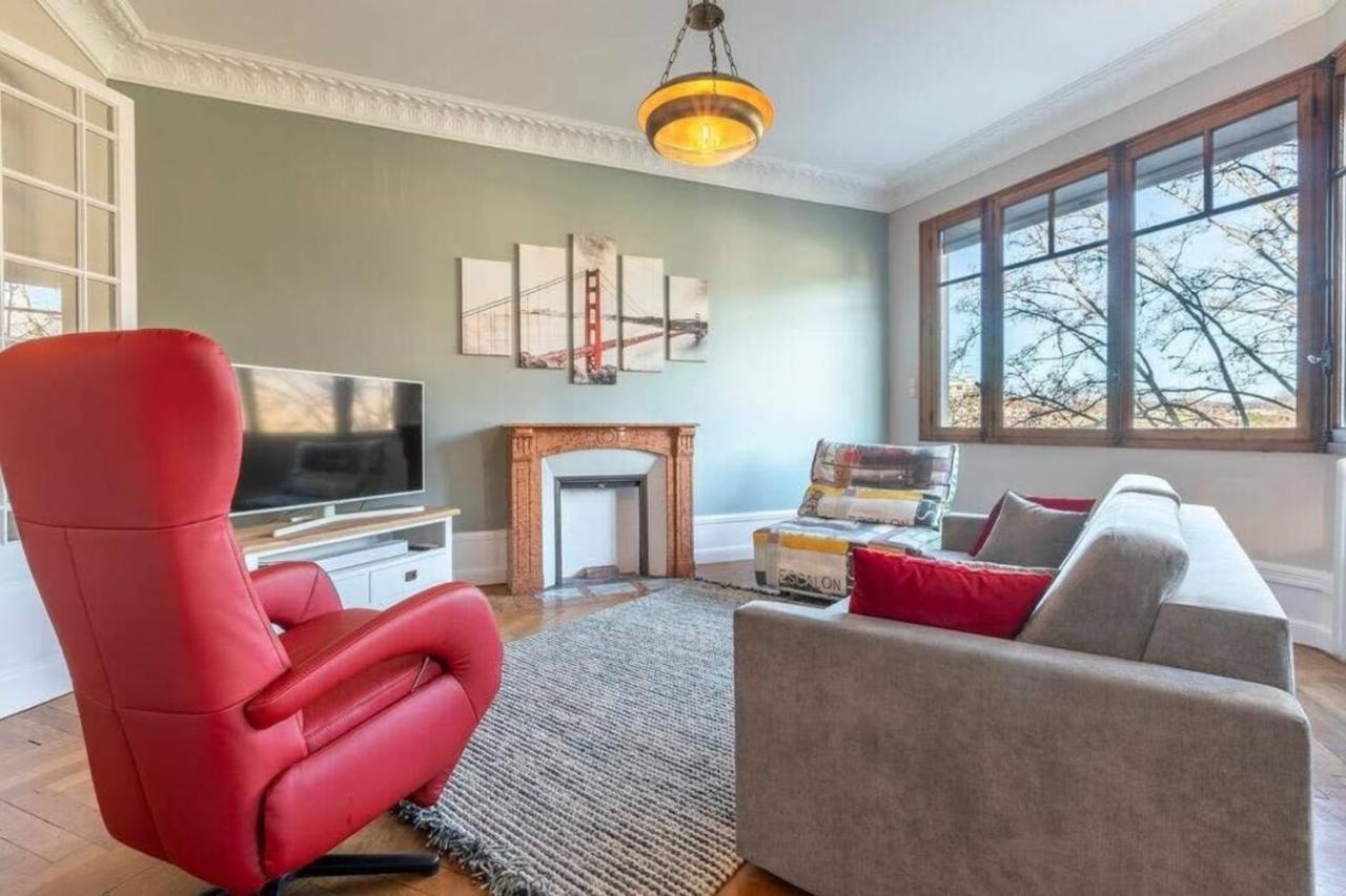 The Red Heart Of Annecy - Beautiful Apartment For 4 People Екстер'єр фото