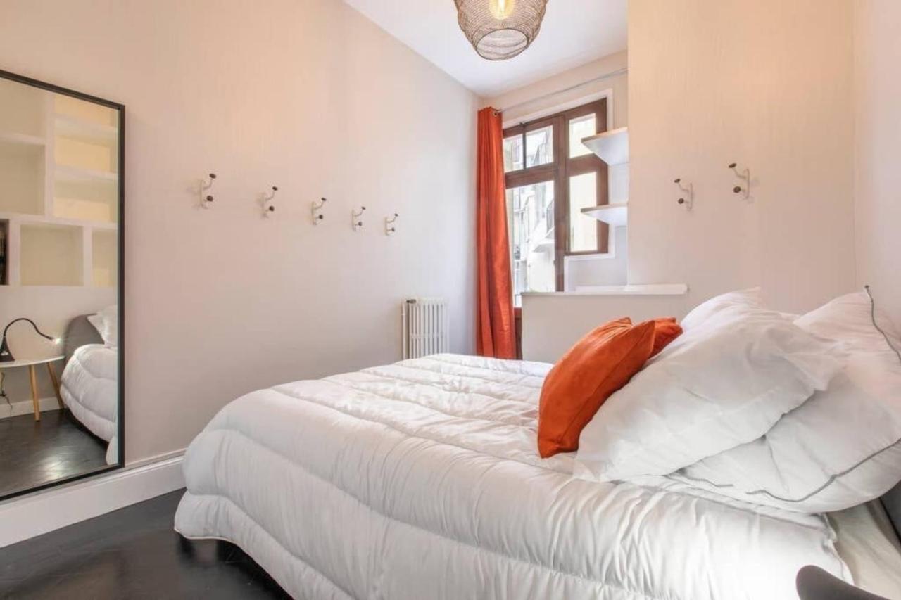 The Red Heart Of Annecy - Beautiful Apartment For 4 People Екстер'єр фото