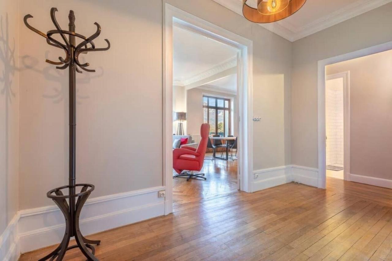 The Red Heart Of Annecy - Beautiful Apartment For 4 People Екстер'єр фото